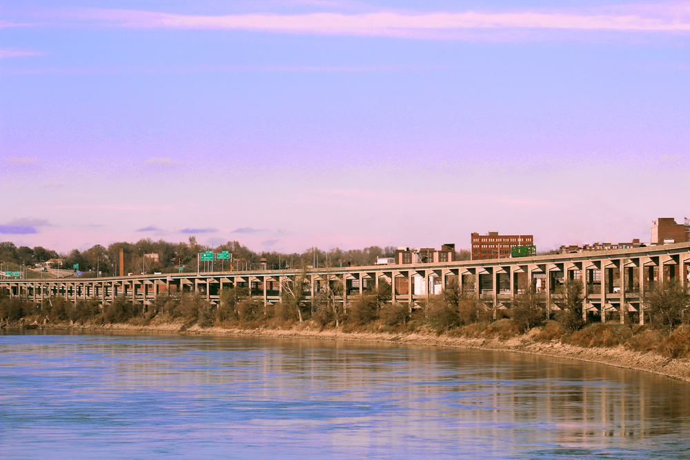 Apartments in st joe mo near Missouri river.